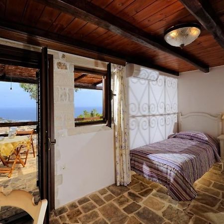 فيلا Stone House With Sea View Achlia المظهر الخارجي الصورة
