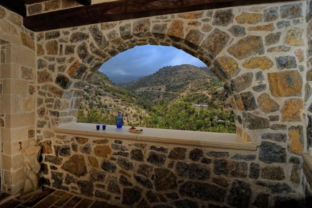 فيلا Stone House With Sea View Achlia المظهر الخارجي الصورة